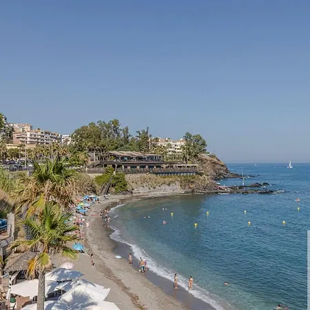 Wonderful Beachfront Апартаменты Бенальмадена